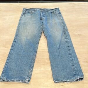 Men’s vintage 80s Levi’s button fly 501s 36 x 31
